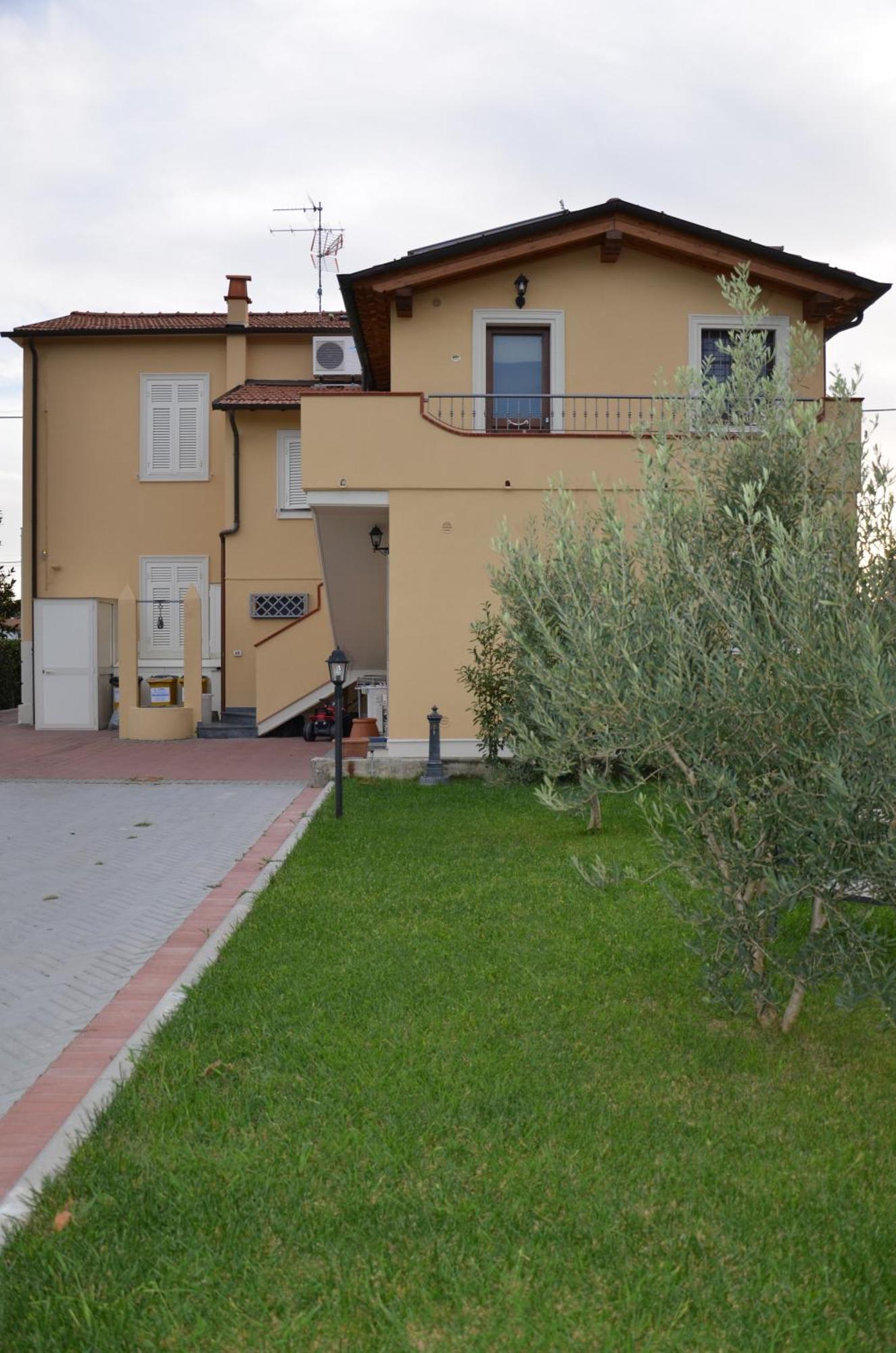 B&B Da Ferro Massarosa Exterior foto